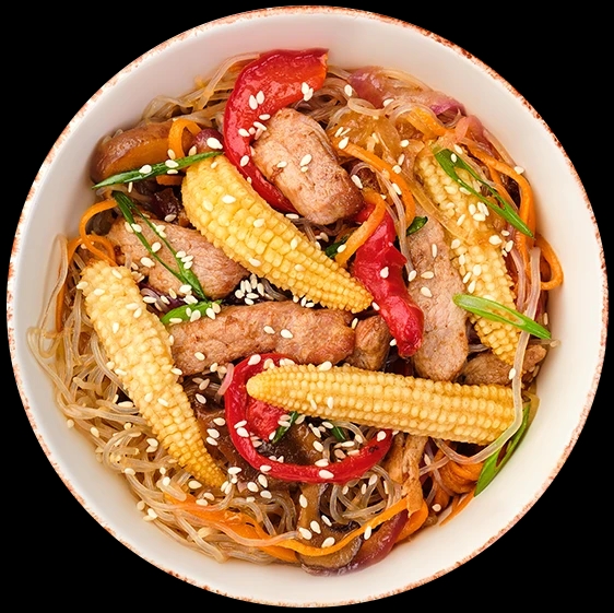 Прозора локшина зі свининою